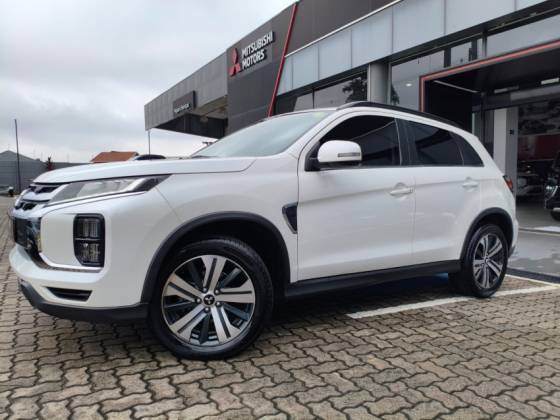 MITSUBISHI OUTLANDER SPORT 2.0 MIVEC FLEX HPE AUTOMÁTICO